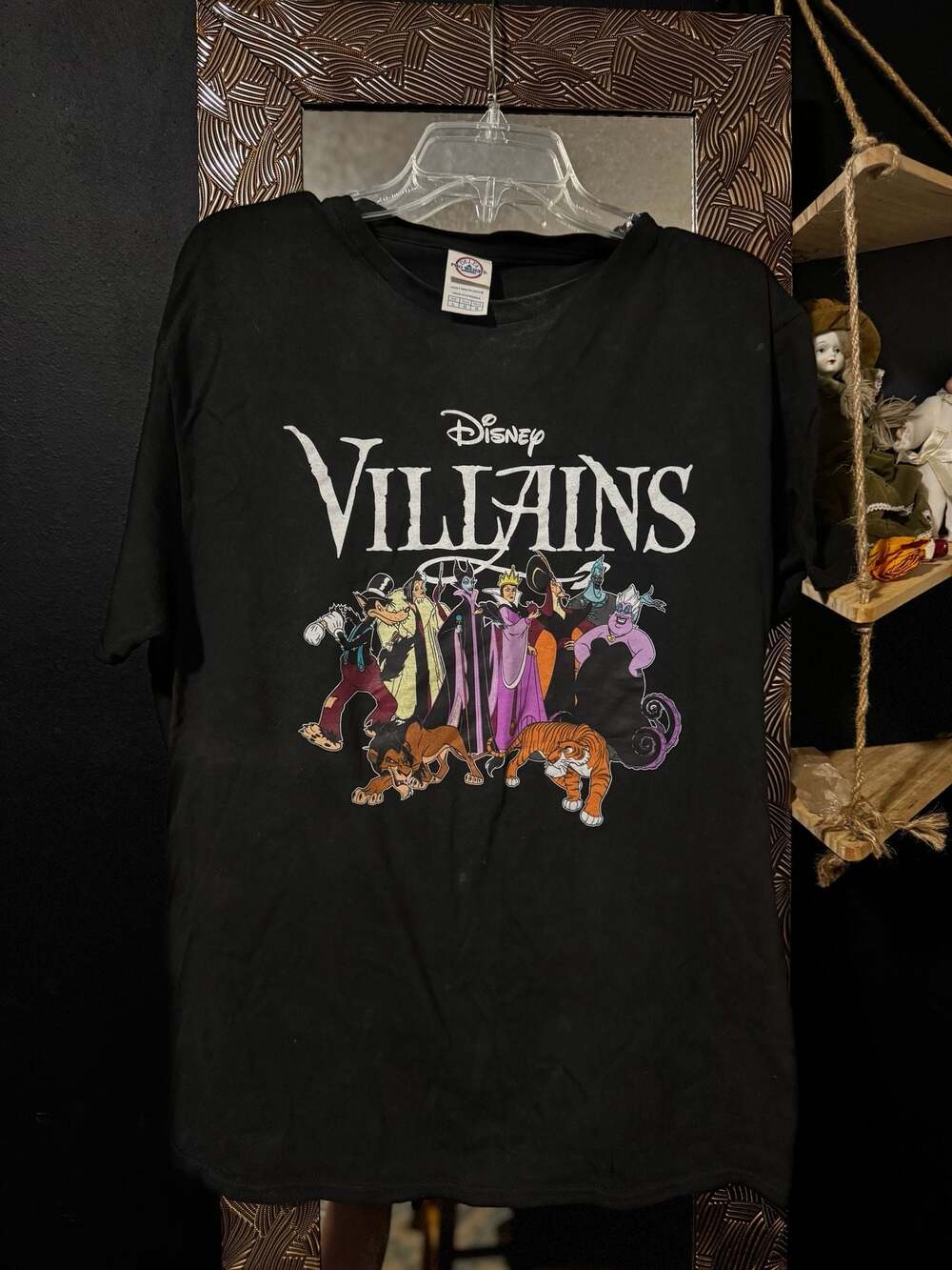 Disney Villains Group Graphic T-Shirt on Delta Pro Weight Tag